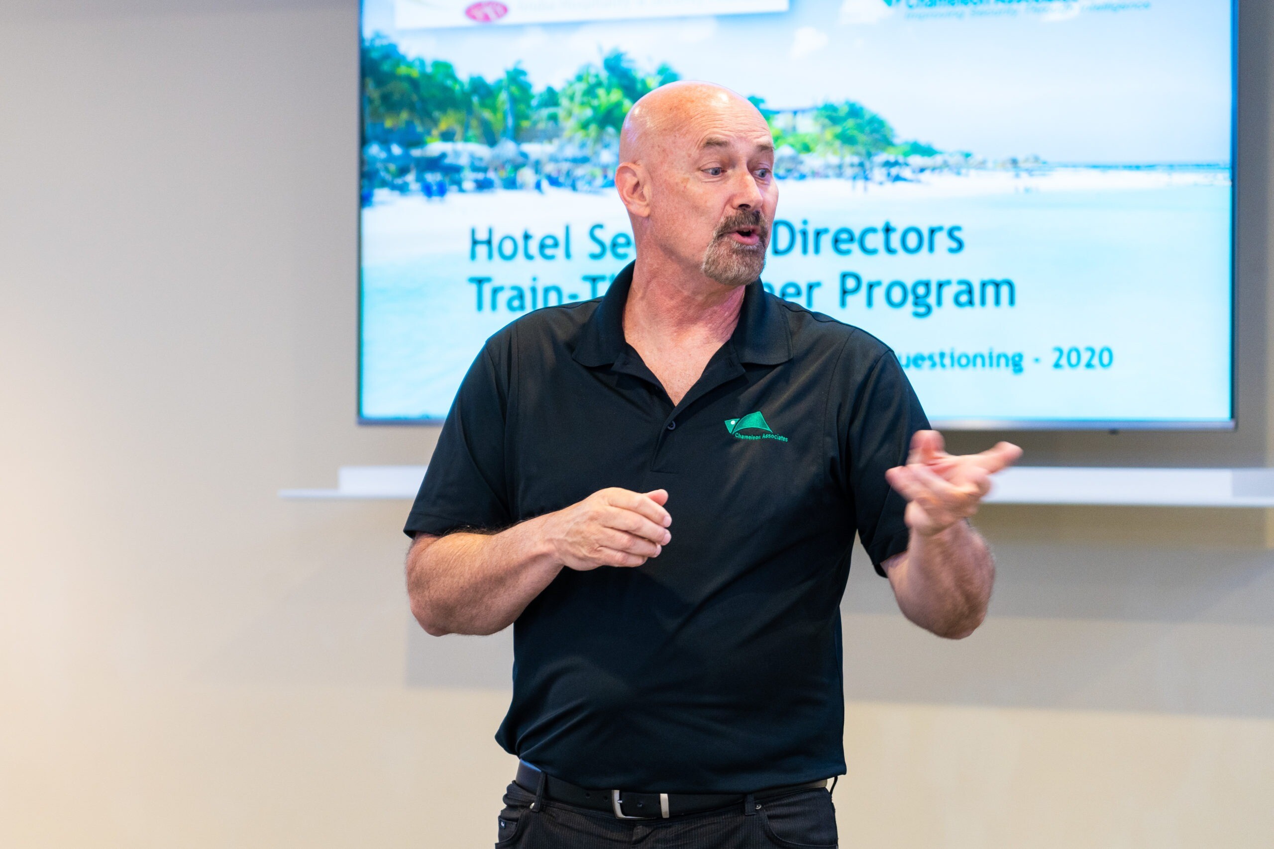 Aruba Hospitality & Security Foundation Training By Chameleon Associates. Senior Trainer, Peter Crabbe delivers a Train-The-Trainer Course for members of the Aruba Hospitality & Security Foundation (February 2021)