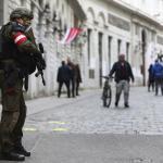 Austrian police secure a perimeter